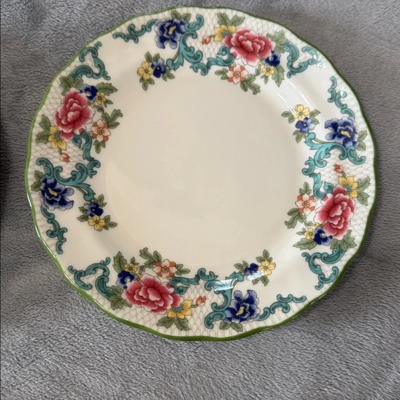Royal Doulton Florandora Green 1981 Bread and Butter Pate T. C. 1127 Fine China - Picture 3 of 11